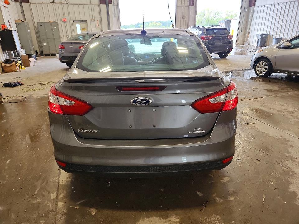 Photo 6 from auction – 2014 FORD FOCUS with VIN 1FADP3F29EL194675