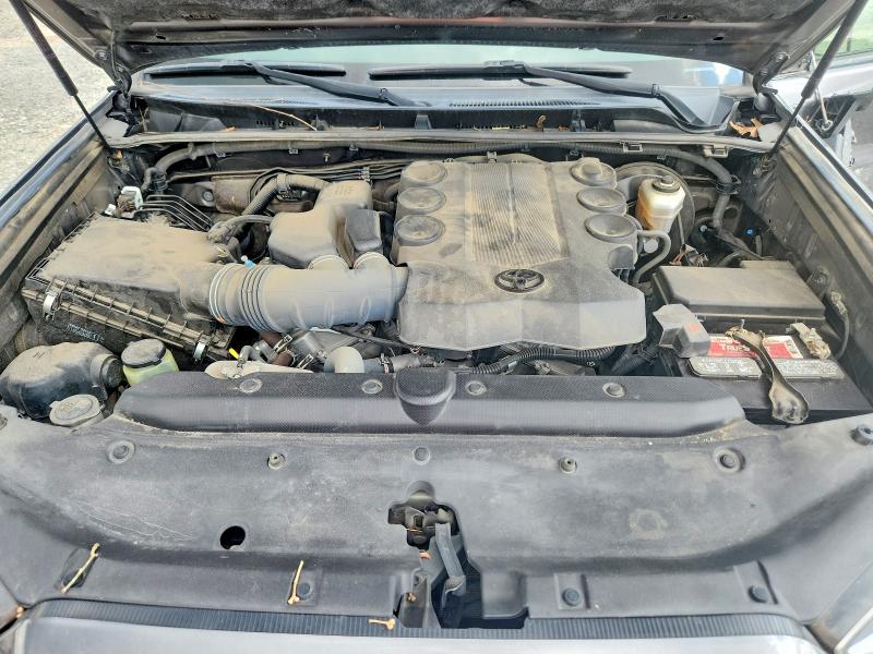 Photo 12 from auction – 2019 TOYOTA 4RUNNER with VIN JTEZU5JR3K5211782