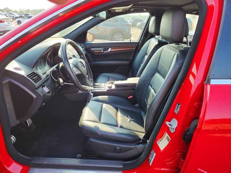 Photo 7 from auction – 2010 MERCEDES-BENZ C with VIN WDDGF8BB4AR117741