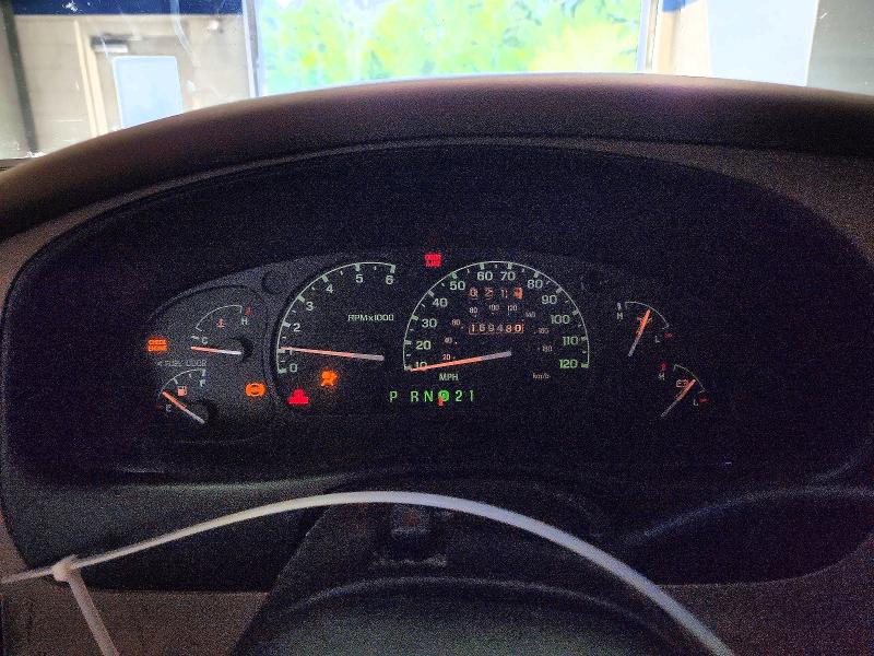 Снимка 9 от търг – 2001 FORD EXPLORER с VIN 1FMZU73E81ZA59740