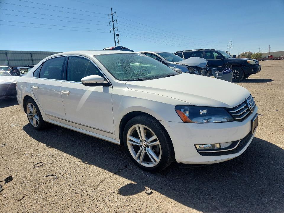 Photo 4 from auction – 2012 VOLKSWAGEN PASSAT with VIN 1VWBN7A33CC060723