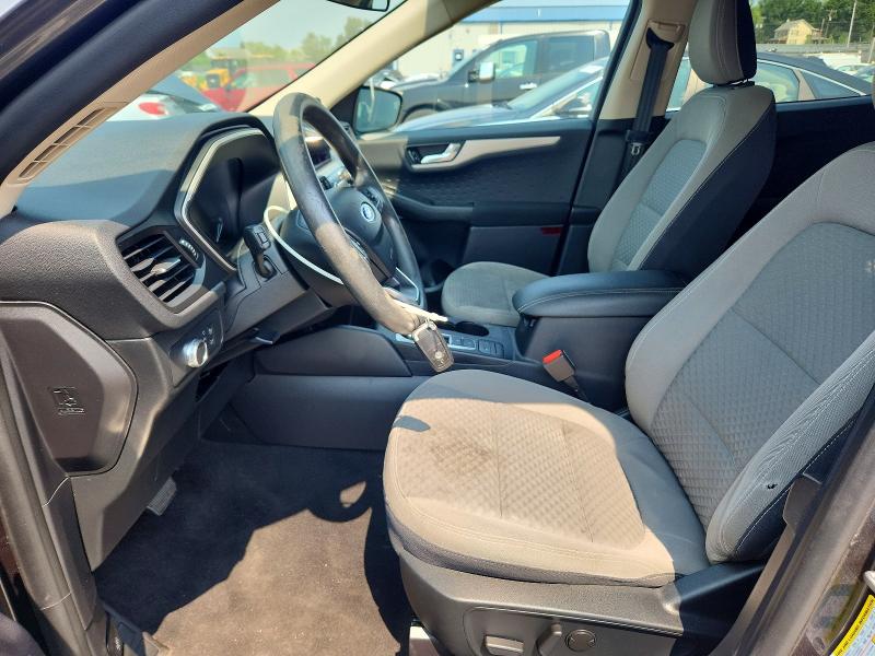 Photo 7 from auction – 2020 FORD ESCAPE with VIN 1FMCU9G66LUA91302