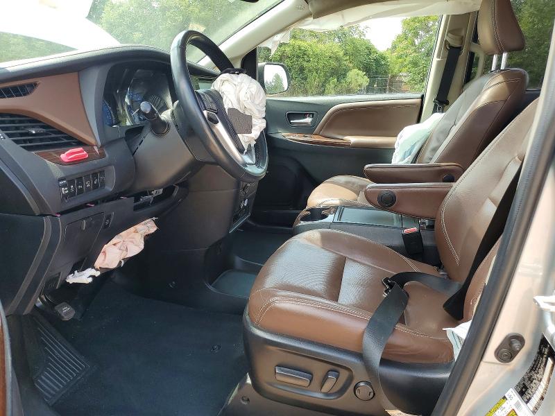 Photo 7 from auction – 2019 TOYOTA SIENNA with VIN 5TDYZ3DC7KS999652