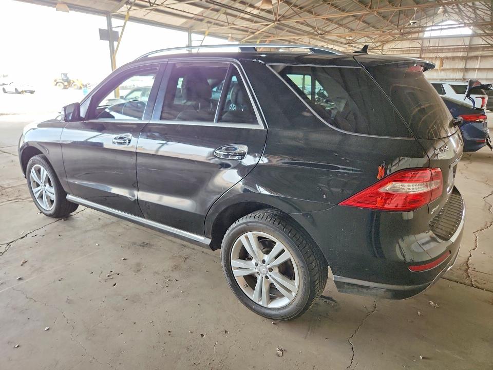 Photo 2 from auction – 2015 MERCEDES-BENZ ML with VIN 4JGDA5JB8FA530839