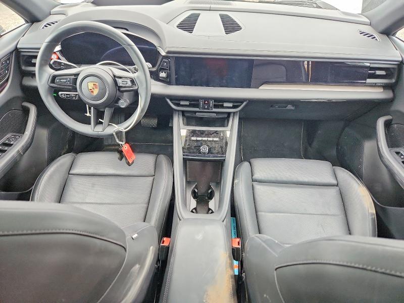 Photo 8 from auction – 2024 PORSCHE MACAN with VIN WP1AA2XA9RL001361