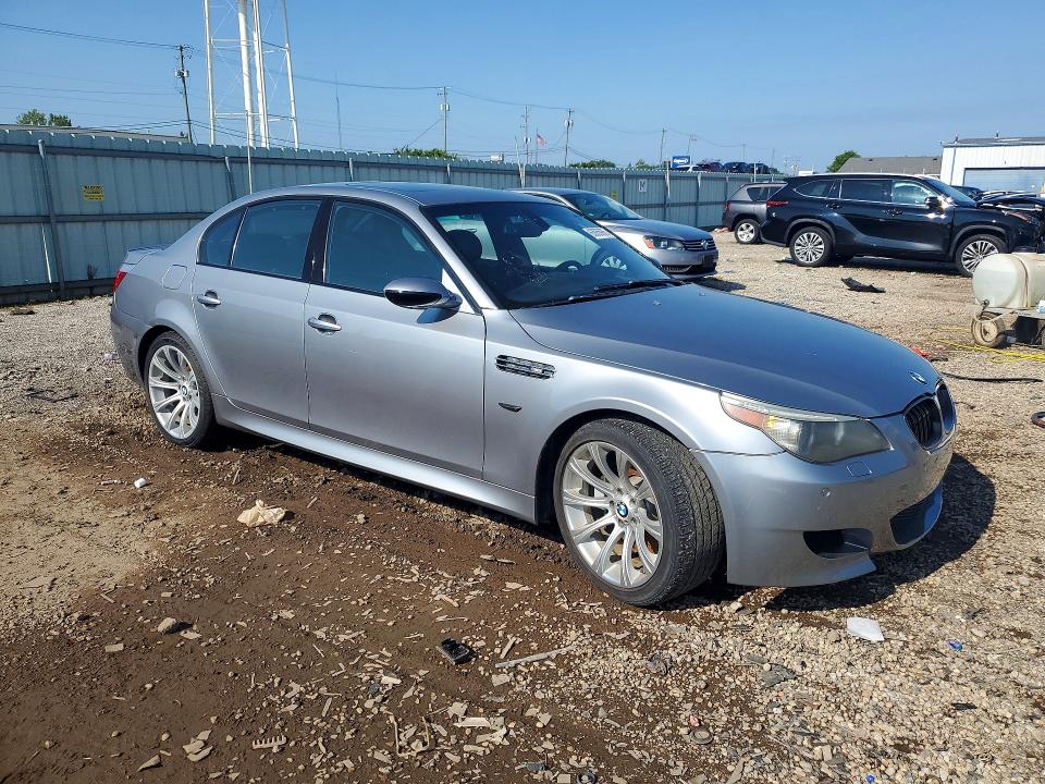 Photo 4 from auction – 2006 BMW M5 with VIN WBSNB93596B583301