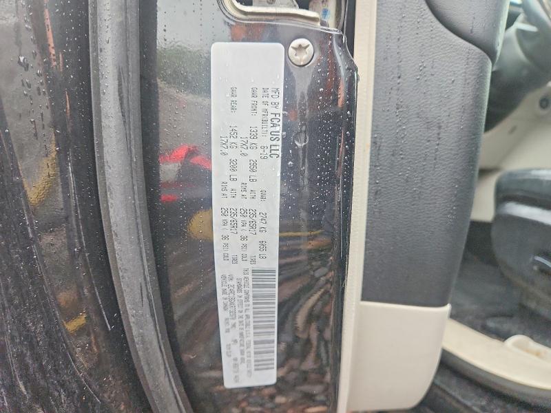 Photo 14 from auction – 2019 CHRYSLER PACIFICA with VIN 2C4RC1BGXKR732370