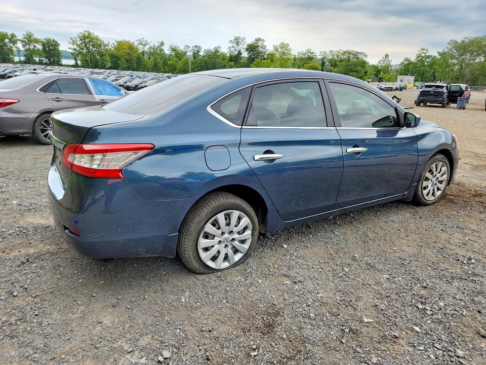Photo 3 from auction – 2014 NISSAN SENTRA with VIN 3N1AB7AP5EL627471