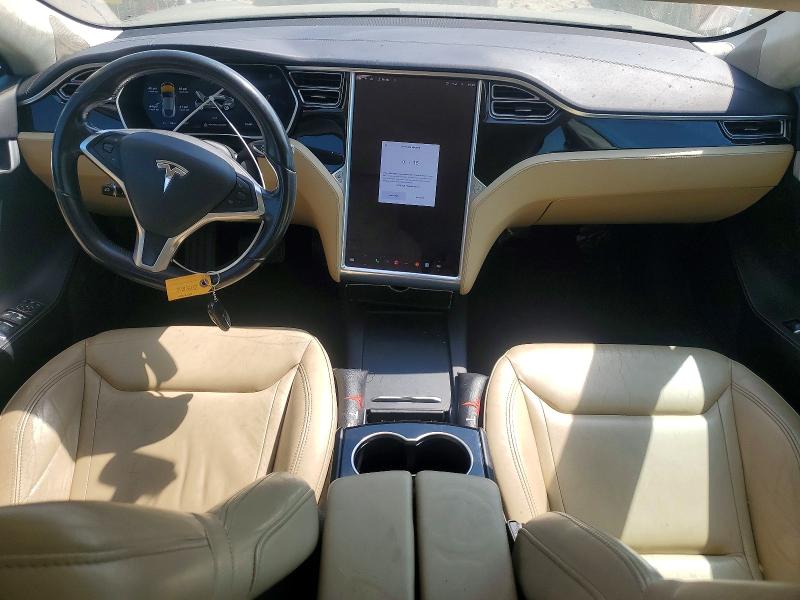 Photo 8 from auction – 2016 TESLA MODEL S with VIN 5YJSA1E13GF133974