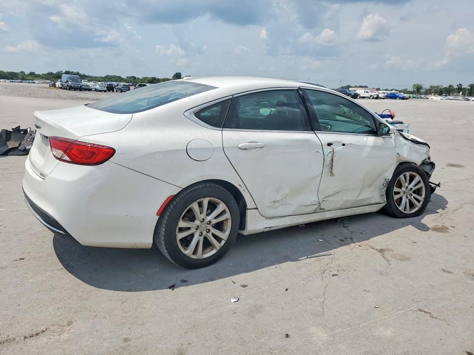 Photo 3 from auction – 2015 CHRYSLER 200 with VIN 1C3CCCAB9FN701903