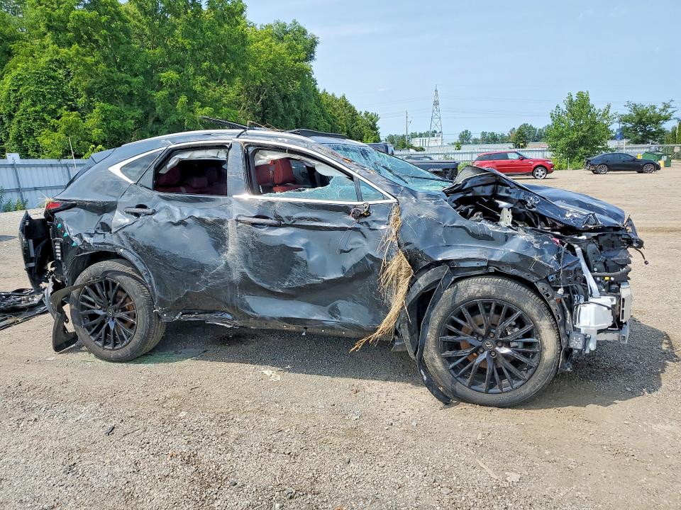 Photo 4 from auction – 2024 LEXUS NX with VIN 2T2GKCEZ7RC030208