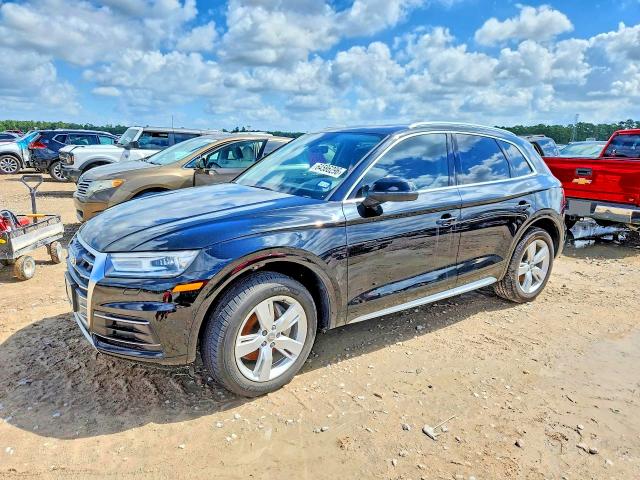 Photo 1 from auction – 2019 AUDI Q5 with VIN WA1ANAFY1K2019456