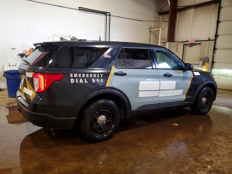 Foto 3 de la subasta – 2022 FORD EXPLORER con VIN 1FM5K8ABXNGB80581