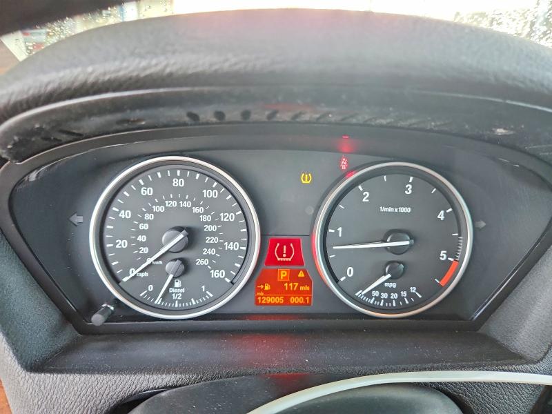 Photo 9 from auction – 2011 BMW X5 with VIN 5UXZW0C57BL662249