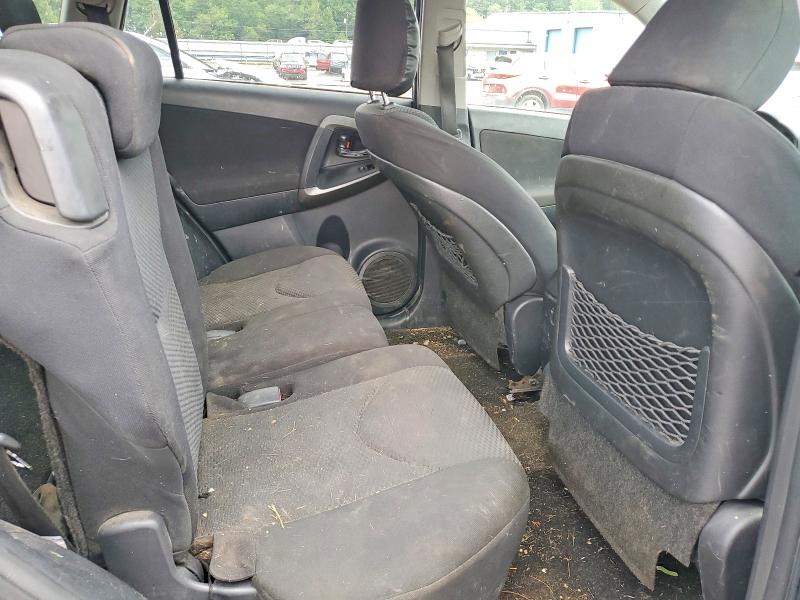Photo 11 from auction – 2010 TOYOTA RAV4 with VIN JTMRK4DV8A5086421