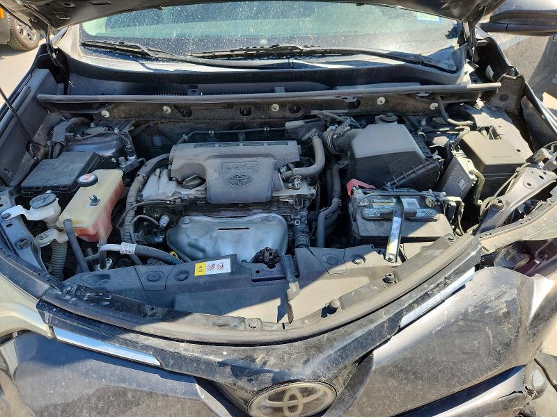 Zdjęcie 12 z aukcji – 2017 TOYOTA RAV4 z VIN JTMZFREV0HJ710102