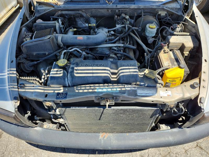 Photo 12 from auction – 2000 DODGE DURANGO with VIN 1B4HS28N7YF149018
