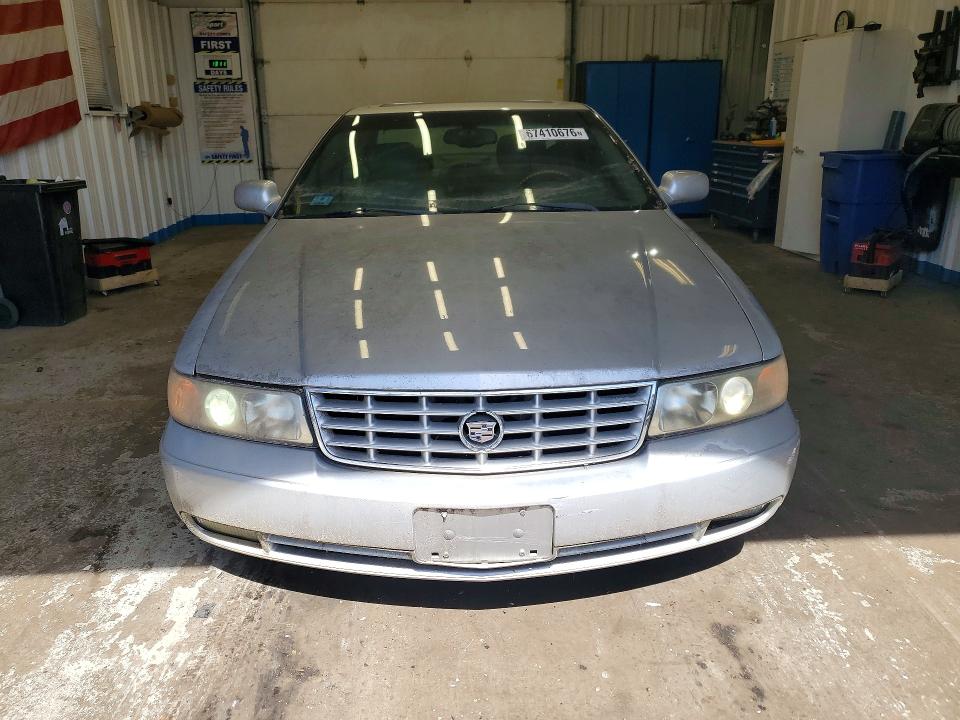 Photo 5 from auction – 2002 CADILLAC SEVILLE with VIN 1G6KY54922U212467
