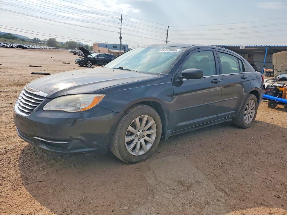 CHRYSLER 200 2011 with VIN 1C3BC1FG5BN547348 - Photo from auction