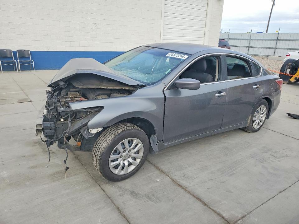 NISSAN ALTIMA 2015 with VIN 1N4AL3AP5FN317279 - Photo from auction