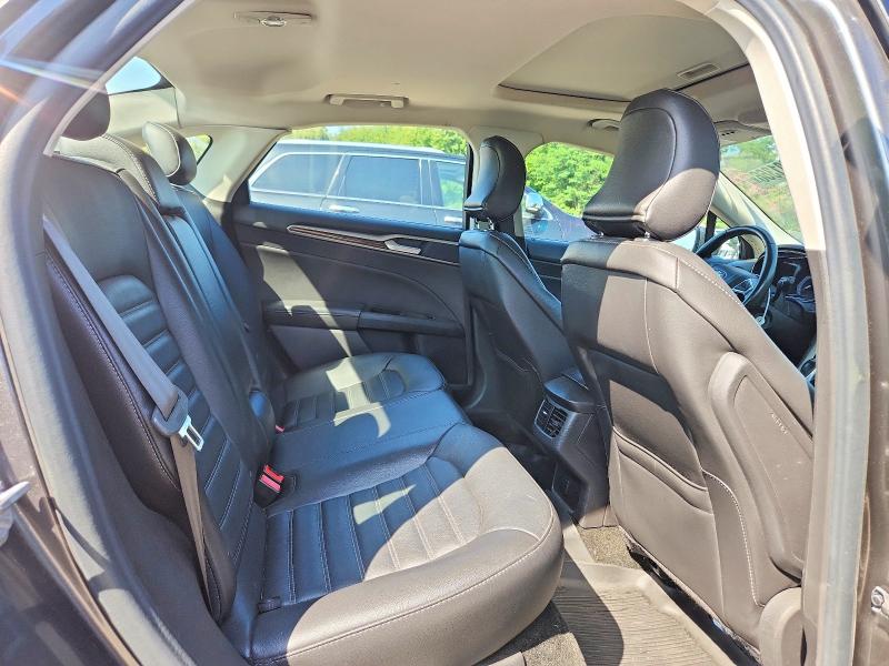 Photo 10 from auction – 2016 FORD FUSION with VIN 3FA6P0T95GR294303