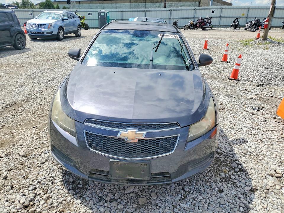 Снимка 5 от търг – 2011 CHEVROLET CRUZE с VIN 1G1PG5S9XB7232630