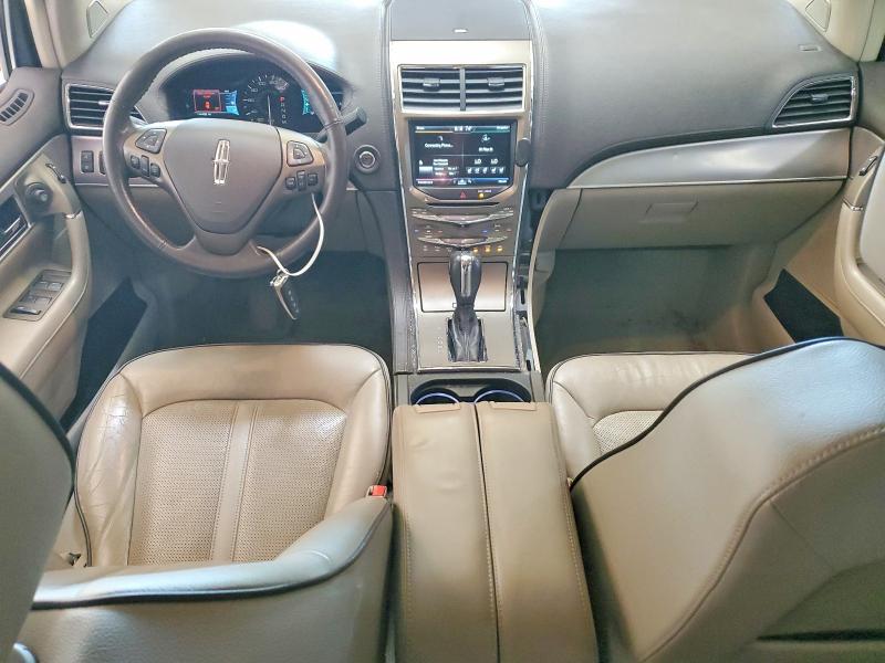 Photo 8 from auction – 2012 LINCOLN MKX with VIN 2LMDJ8JK2CBL08206