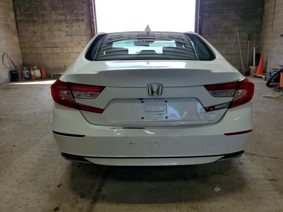 Photo 6 from auction – 2019 HONDA ACCORD with VIN 1HGCV1F17KA030535