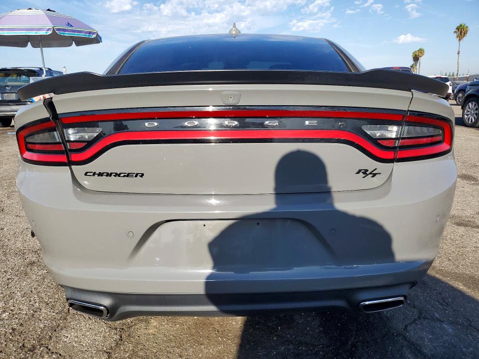 Photo 6 from auction – 2018 DODGE CHARGER with VIN 2C3CDXCT0JH114520