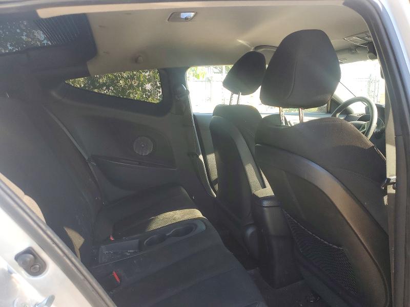 Photo 10 from auction – 2013 HYUNDAI VELOSTER with VIN KMHTC6AD6DU166123