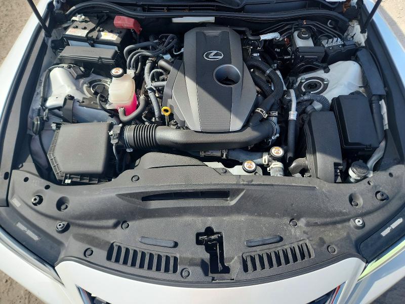 Zdjęcie 11 z aukcji – 2024 LEXUS IS 300 z VIN JTHCA1D20R5129706
