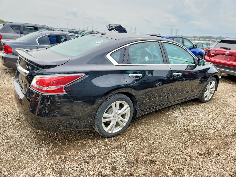Photo 3 from auction – 2015 NISSAN ALTIMA with VIN 1N4BL3AP2FC274066