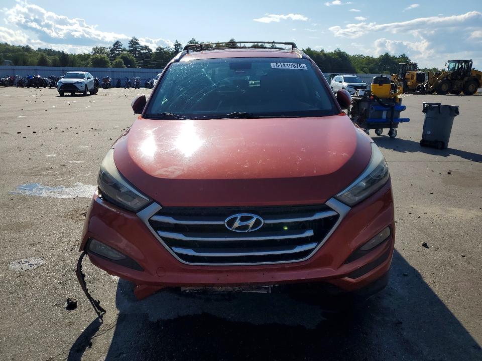 Photo 5 from auction – 2017 HYUNDAI TUCSON with VIN KM8J3CA22HU304928