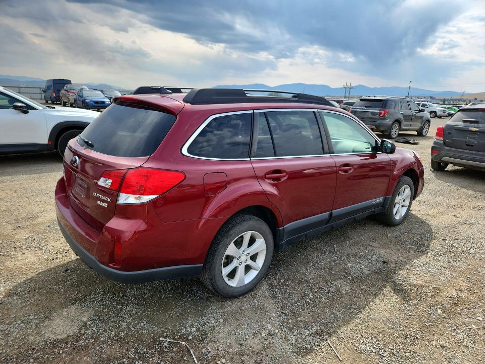 Photo 3 from auction – 2014 SUBARU OUTBACK with VIN 4S4BRBCC2E3326433