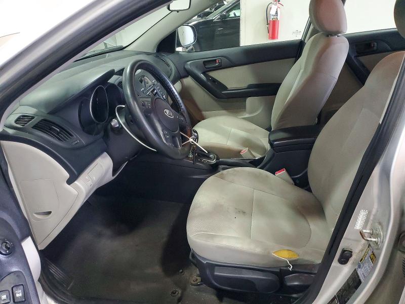 Photo 7 from auction – 2012 KIA FORTE with VIN KNAFU4A28C5572024