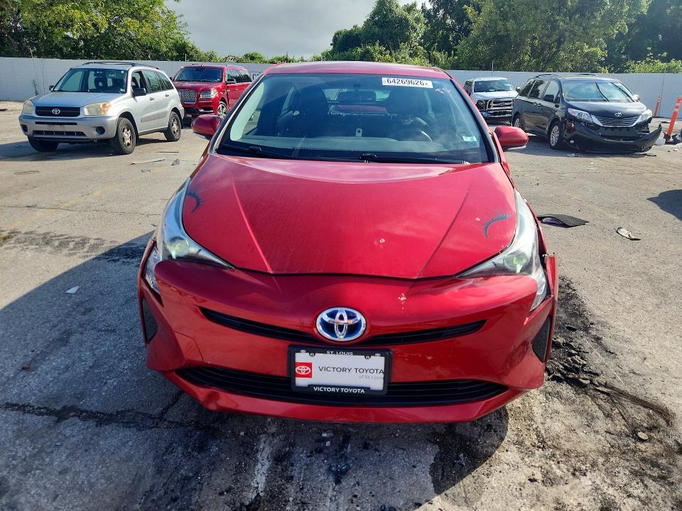 Photo 5 from auction – 2016 TOYOTA PRIUS with VIN JTDKBRFU0G3501996