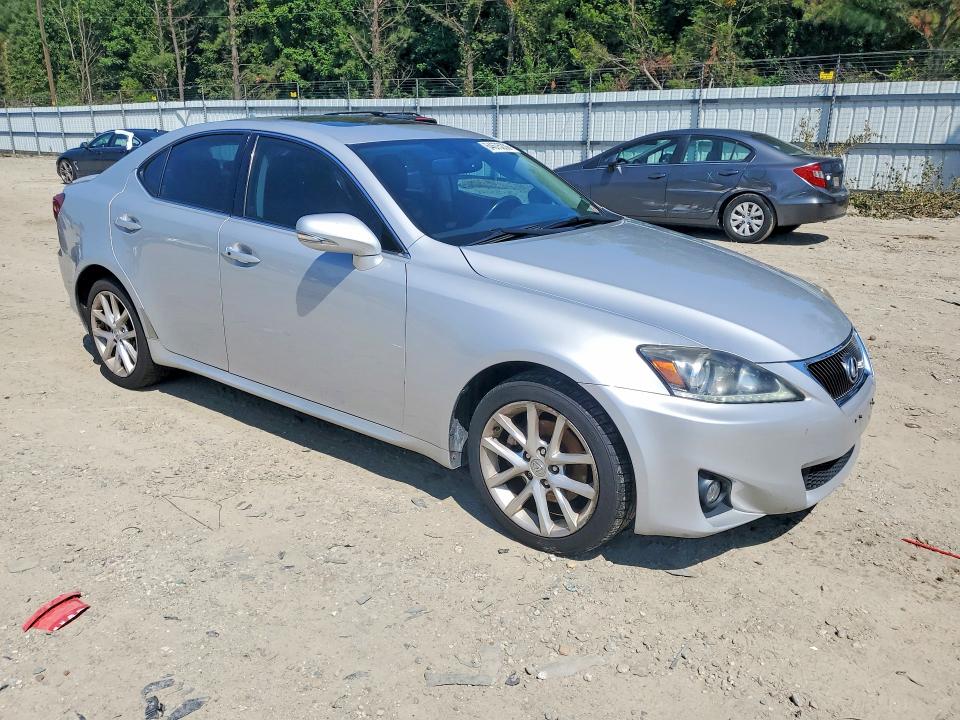Photo 4 from auction – 2012 LEXUS IS with VIN JTHCF5C24C5056521