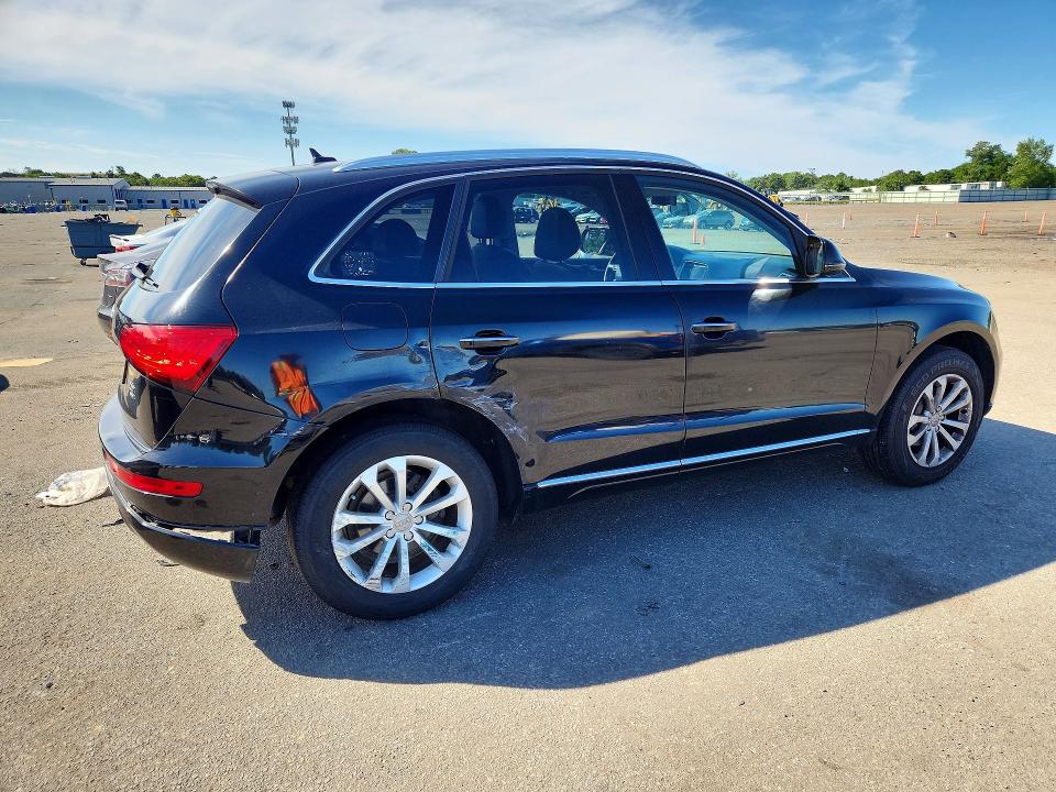 Photo 3 from auction – 2015 AUDI Q5 with VIN WA1CFAFP2FA043967
