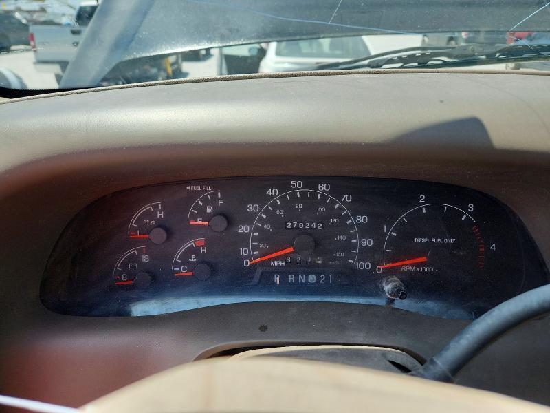Photo 9 from auction – 2001 FORD F250 with VIN 1FTNW20FX1EB22714