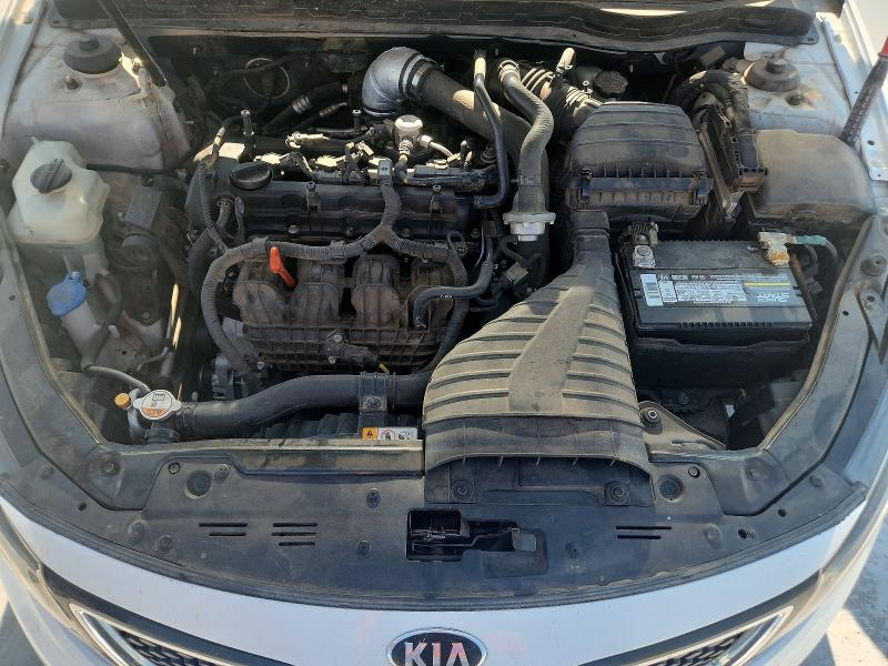 Photo 11 from auction – 2015 KIA OPTIMA with VIN 5XXGR4A66FG363585