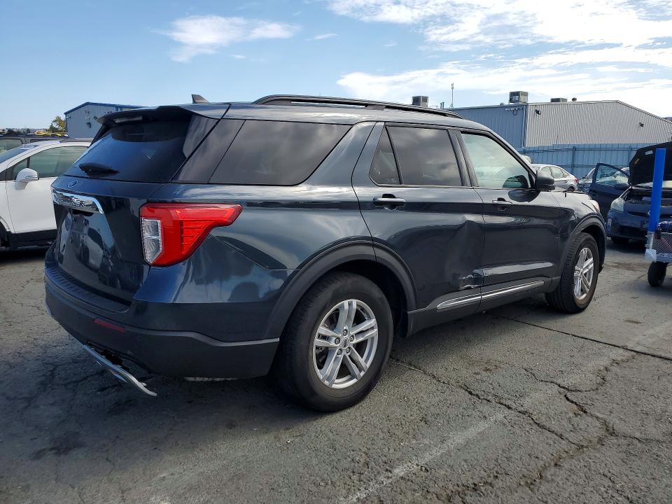 Photo 3 from auction – 2024 FORD EXPLORER with VIN 1FMSK7DH9RGA50407