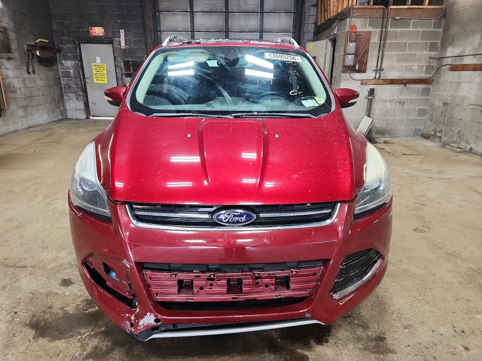 Photo 5 from auction – 2016 FORD ESCAPE with VIN 1FMCU9J95GUA89517