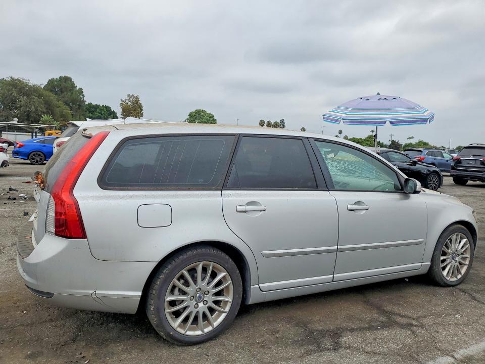 Photo 3 from auction – 2009 VOLVO V50 with VIN YV1MW390792473619