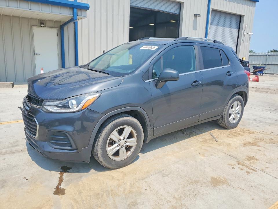 CHEVROLET TRAX 2017 with VIN 3GNCJLSB2HL207327 - Photo from auction