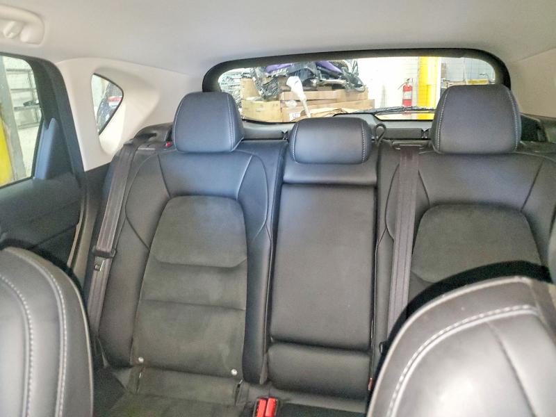 Фото 10 с аукциона – 2019 MAZDA CX-5 с VIN JM3KFACM7K1568794