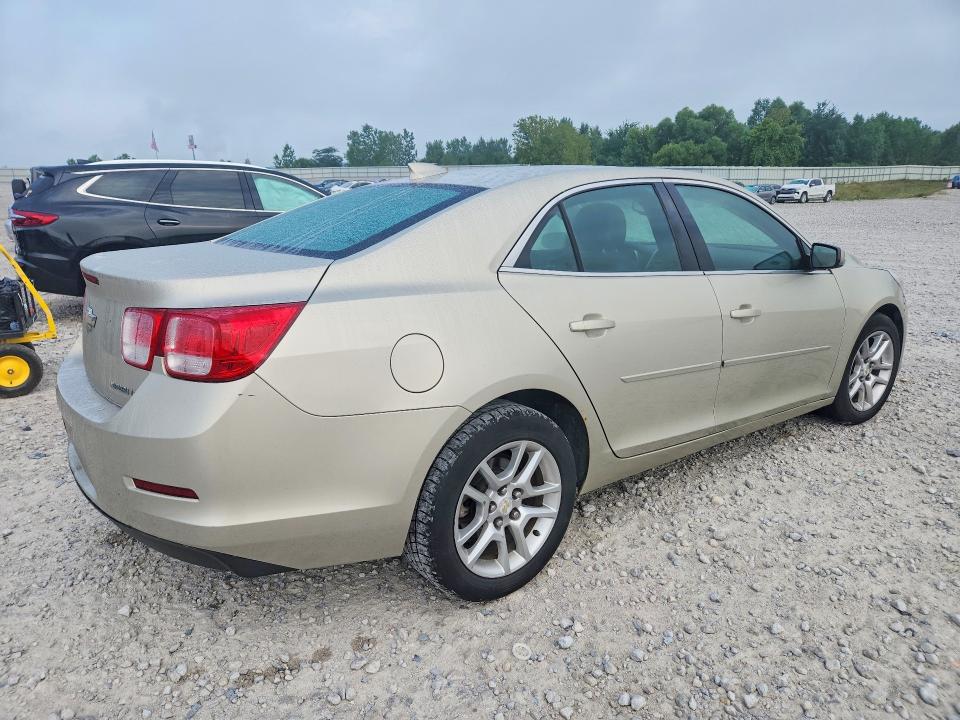 Photo 3 from auction – 2015 CHEVROLET MALIBU with VIN 1G11C5SL4FF304320