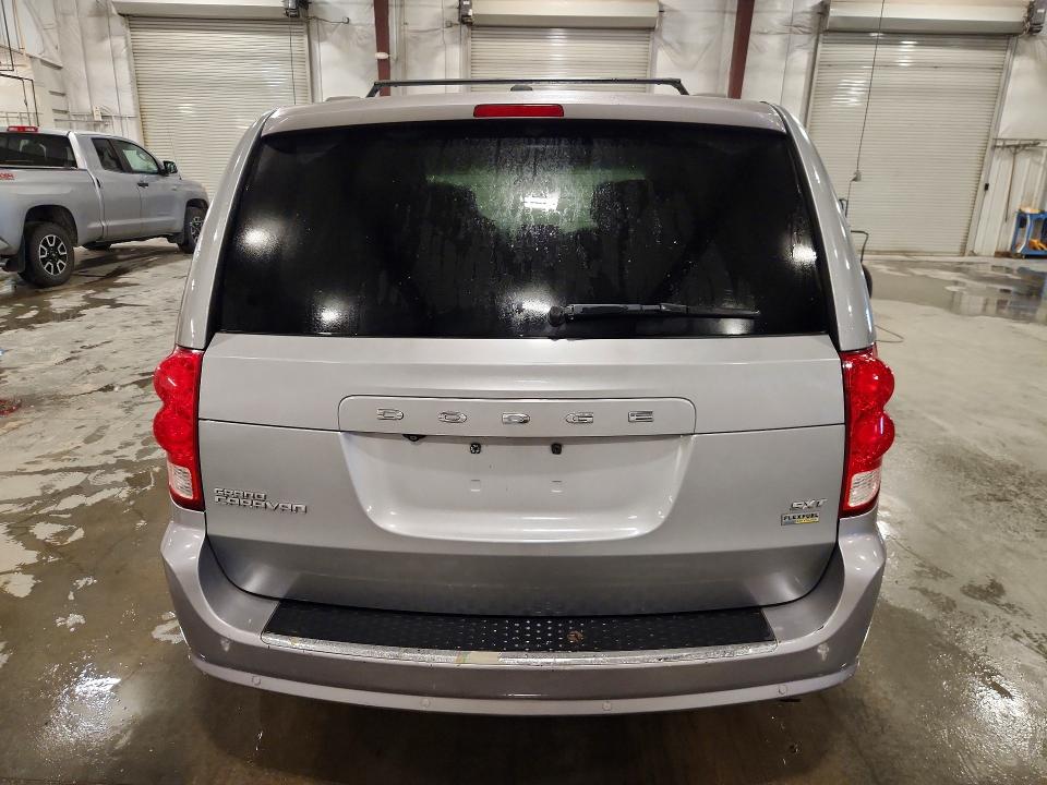 Photo 6 from auction – 2015 DODGE GRAND CARAVAN with VIN 2C4RDGCGXFR548227
