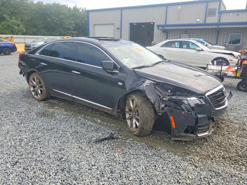Photo 4 from auction – 2018 CADILLAC XTS with VIN 2G61W5S88J9146577