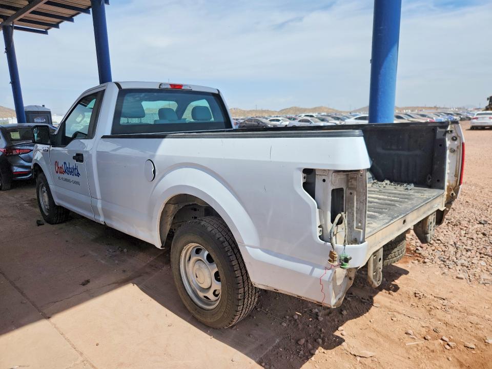 Photo 2 from auction – 2015 FORD F150 with VIN 1FTMF1C88FKD30229
