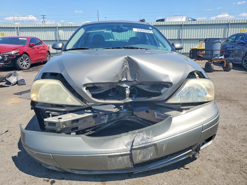 صورة رقم 5 من المزاد - 2004 MERCURY SABLE مع VIN 1MEFM55S94A608023